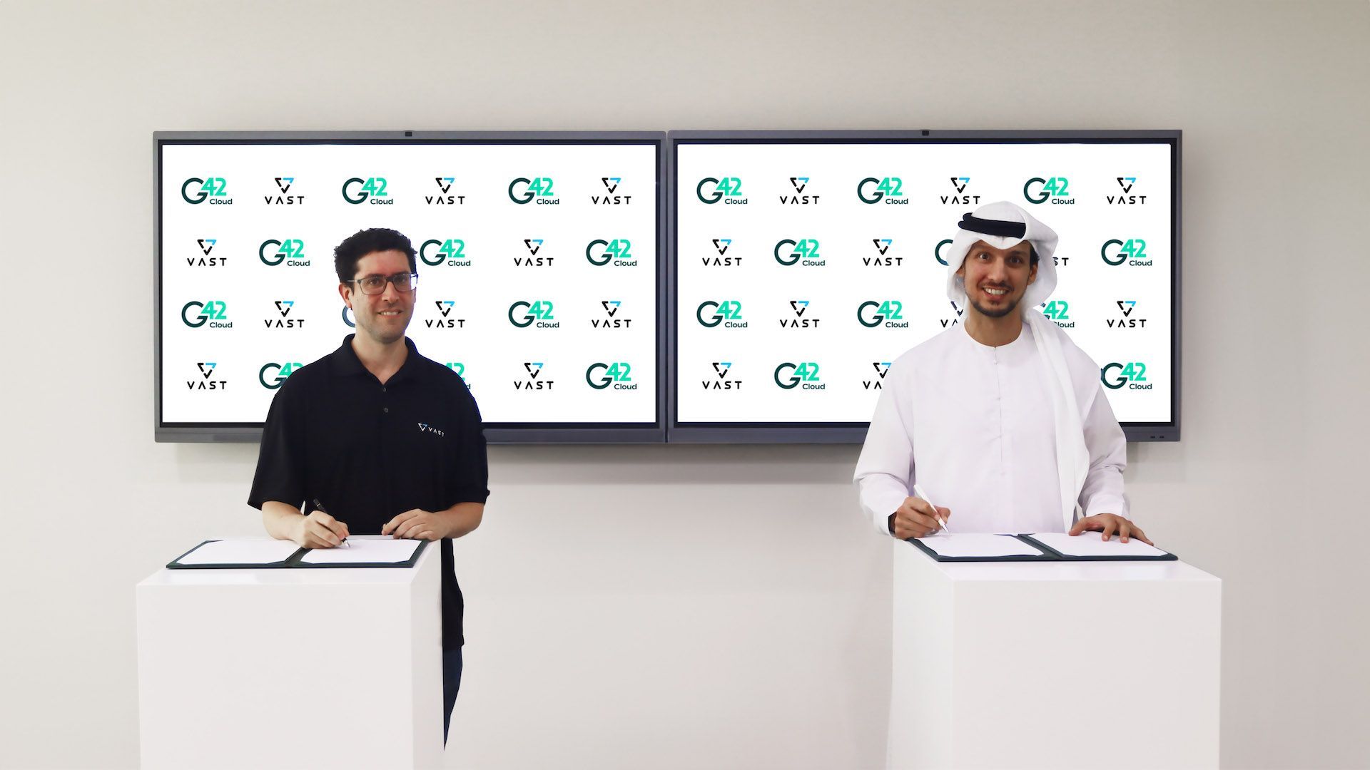 G42 Cloud Partners with VAST Data